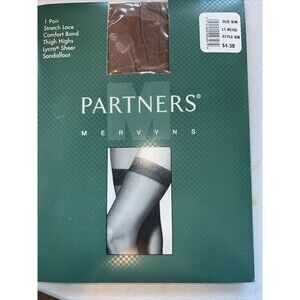 PARTNERS Stretch LACE TOP SANDALFOOT SHEER THIGH HIGH STOCKINGS S/M Light Beige